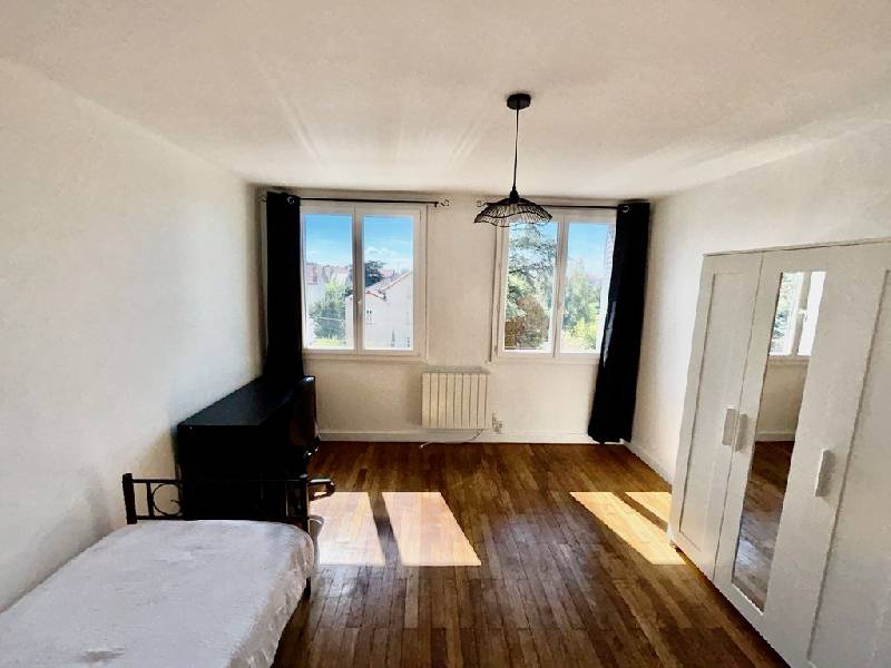 Photo Location Chambre 15 m² à Lyon 3 600 ¤ CC /mois image 1/3