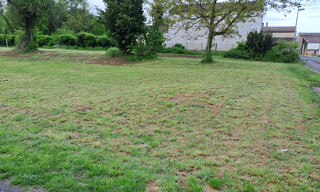Terrain  560 m² à vendre à Rouffiac (17800)