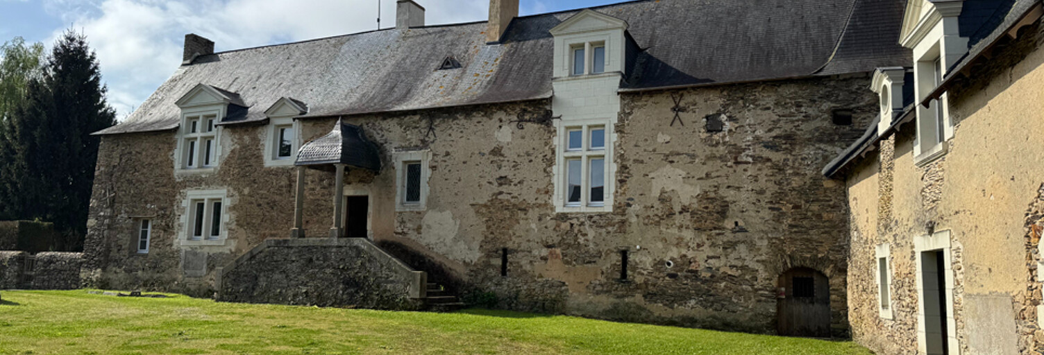 Maison 10 Pièces 368 m² à vendre à Segré-en-Anjou Bleu (49500)