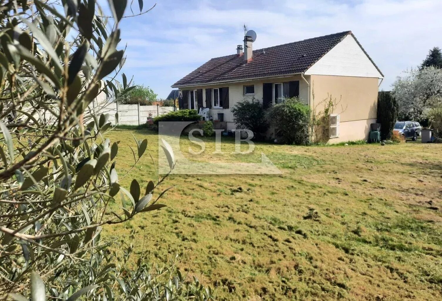 Maison de  plain-pied 5 pièces  à Montlhéry — photo 1