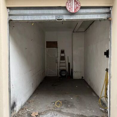 Garage  190 €