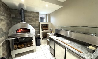 Commerce   m² à vendre à Roanne (42300)