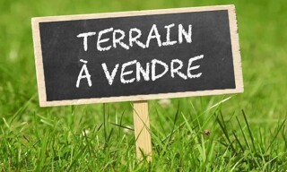 Terrain  757 m² à vendre à Genay (69730)
