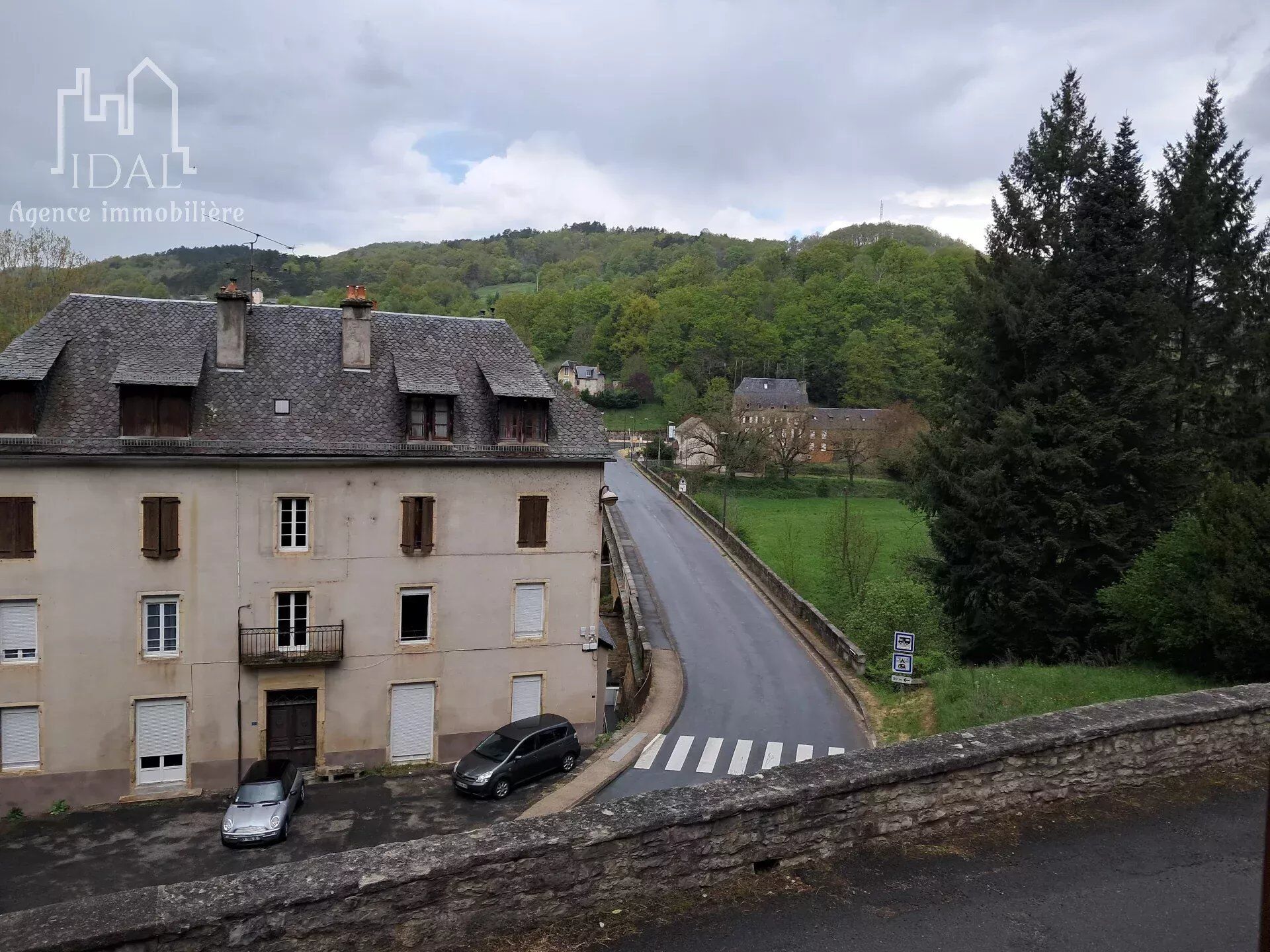 Maison de village avec terrain attenant