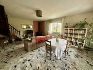 MIALET - Vente d'une maison T4 de 109 m2 sur une parcelle de — photo 4