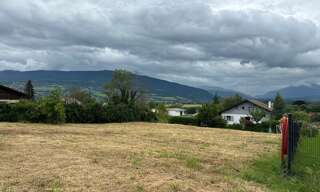 Terrain  1956 m² à vendre à Vétraz-Monthoux (74100)
