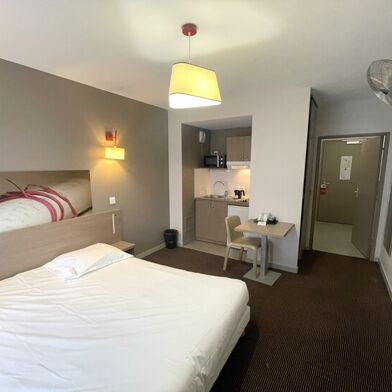 Appartement 1 pièces 74000 €