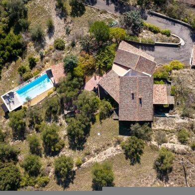 Maison 6 pièces 499000 €