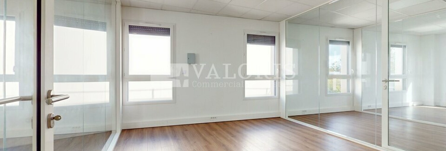 Bureau  250 m² à louer à Dardilly (69570)