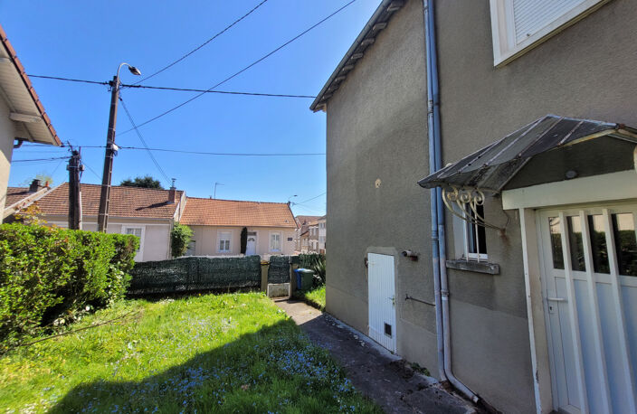 LIMOGES petite rue calme / secteur résidentiel : maison de v — photo 3