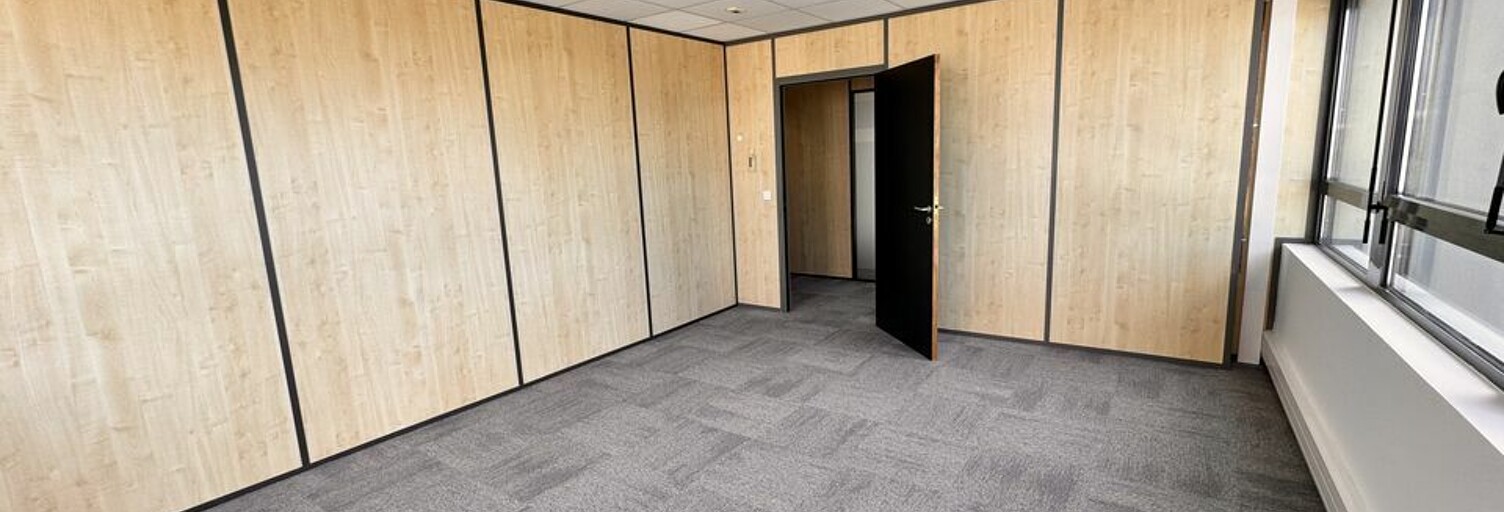 Bureau  134 m² à louer à Tours (37100)