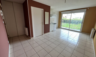 Appartement 1 Pièce 32 m² à louer à Luc-la-Primaube (12450)