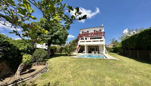 Villa / Maison 9 pièces  à vendre Royan 17200