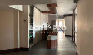 Bureau  215 m² à vendre à Perpignan (66000)