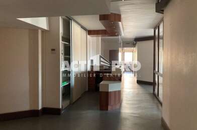 Bureau  461200 €
