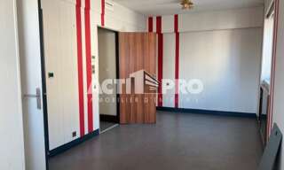 Bureau  160 m² à vendre à Perpignan (66000)
