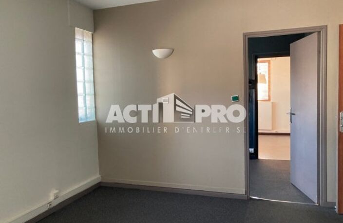 Bureaux à vendre — photo 3