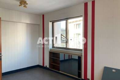 Bureau  119000 €