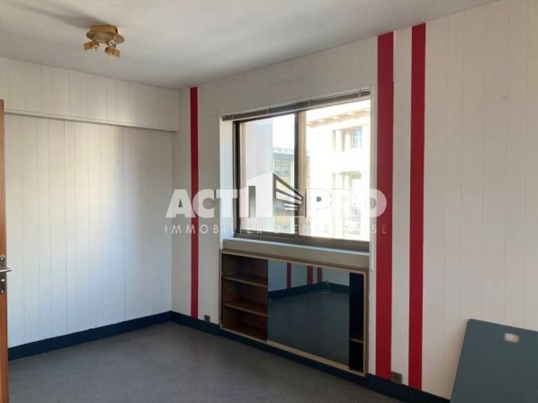 Bureaux à vendre — photo 1