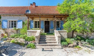 Maison 11 Pièces 265 m² à vendre à Varaire (46260)