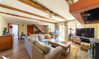 Maison 11 Pièces 265 m² à vendre à Varaire (46260)