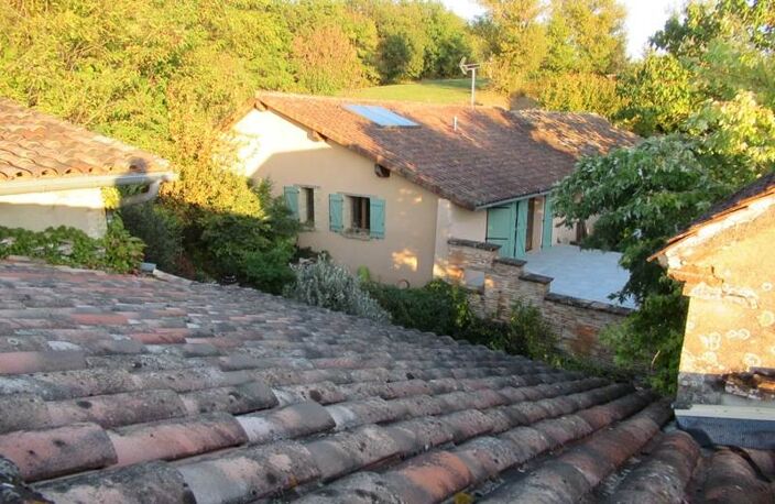 Ferme (tte) de 12 pièces principales — photo 2