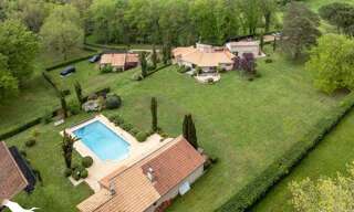 Maison 8 Pièces 216 m² à vendre à Sarliac-sur-l'Isle (24420)