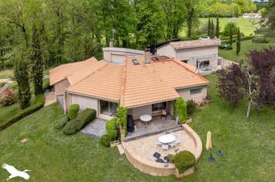 Maison 8 pièces 565380 €