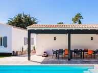 Villa de 7 pièces principales — photo 2