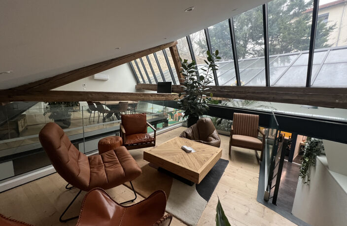 EXCEPTIONNEL loft  de 350m2 + garage de 50m2 — photo 5