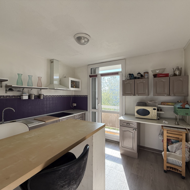 Appartement 4 pièces 170000 €