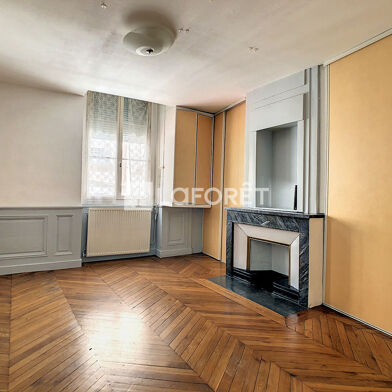 Appartement 2 pièces 1085 €