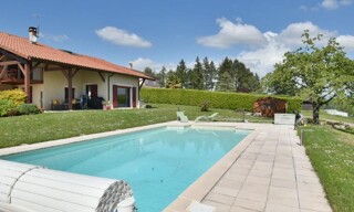 Maison 5 Pièces 170 m² à vendre à Villieu-Loyes-Mollon (01800)