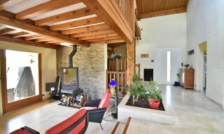 Maison 5 Pièces 170 m² à vendre à Villieu-Loyes-Mollon (01800)
