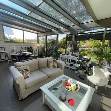 Maison 6 pièces 795600 €