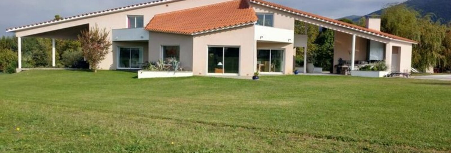 Maison 8 Pièces 272 m² à vendre à Rigarda (66320)