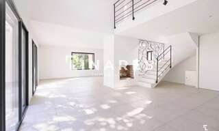 Maison 5 Pièces 185 m² à vendre à Aix-en-Provence (13540)