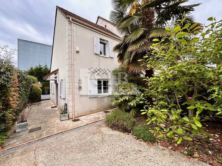 Secteur BALIZY - Maison 3 pièces avec jardin — photo 1