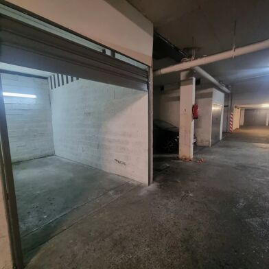 Garage  32000 €