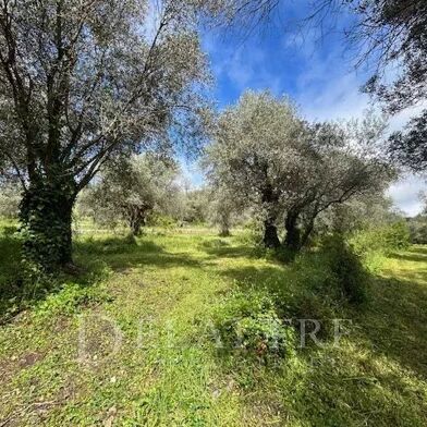 Terrain  1795000 €