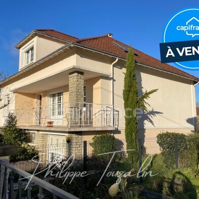 Maison 8 pièces 183600 €