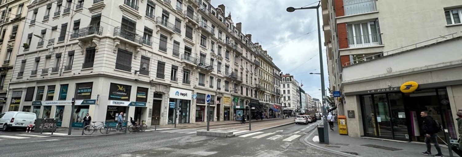 Commerce 2 Pièces 136 m² à louer à Lyon 6 (69006)