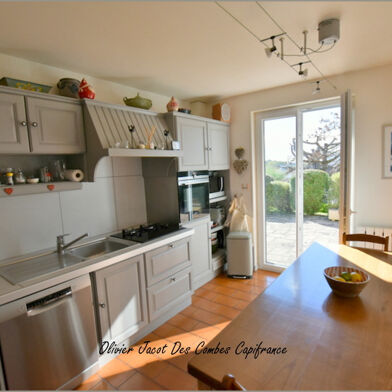 Maison 6 pièces 273000 €