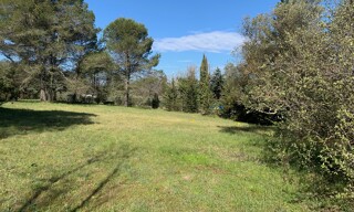 Terrain 1700 m² à construire Brignoles (83170)