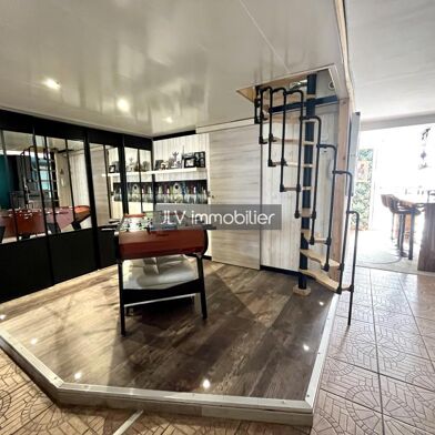 Maison 6 pièces 269900 €