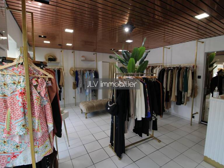 Local comercial en Location - Saint-Pol-sur-Mer (59430) — photo 1