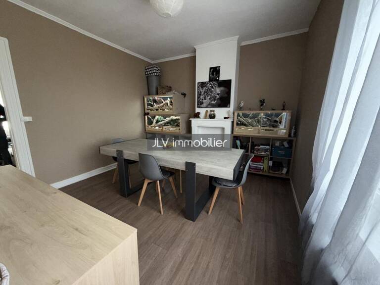 Immeuble en Vente - Cappelle-la-Grande (59180) — photo 1