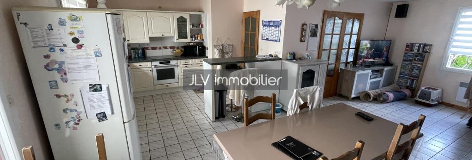 Maison 8 Pièces 114 m² à vendre à Cappelle-Brouck (59630)