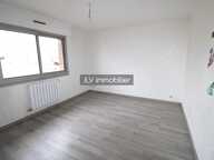 Appartement en Vente - Saint-Pol-sur-Mer (59430) — photo 2
