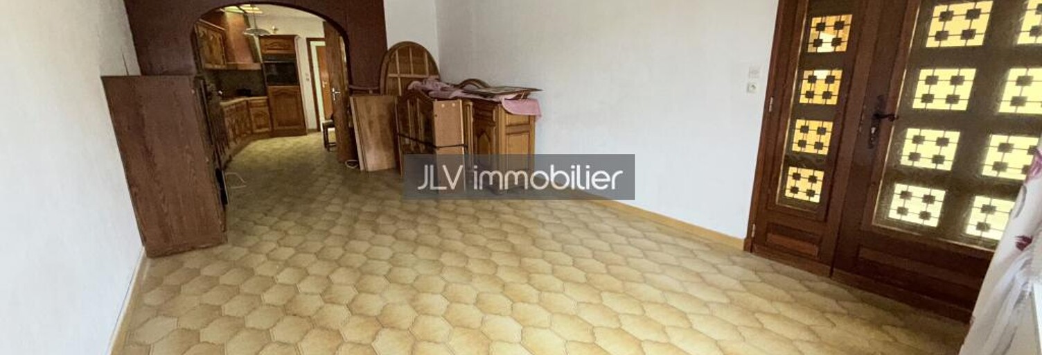 Maison 5 Pièces 106 m² à vendre à Cappelle-Brouck (59630)